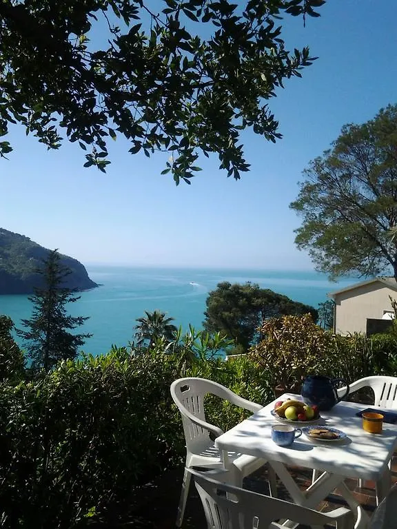 Bella Vista Hotel Levanto 0*,  Italy